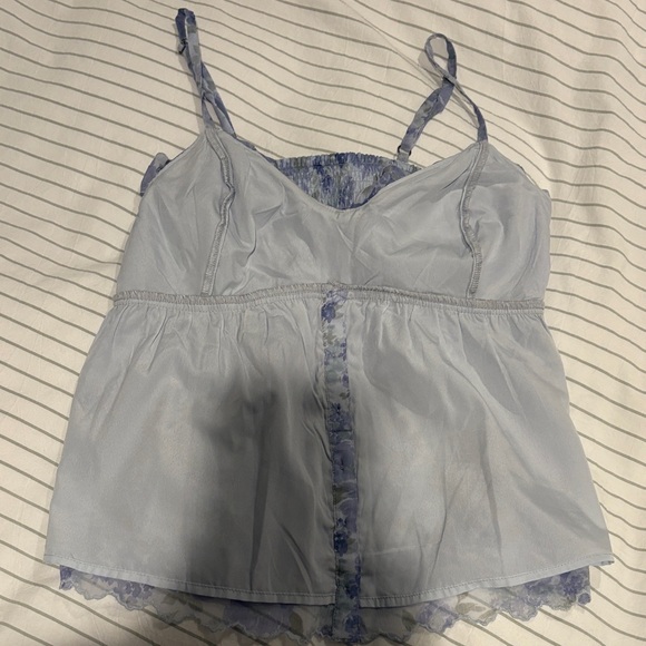 Hollister Women's Lavender Floral Camisole - Picture 5 of 7